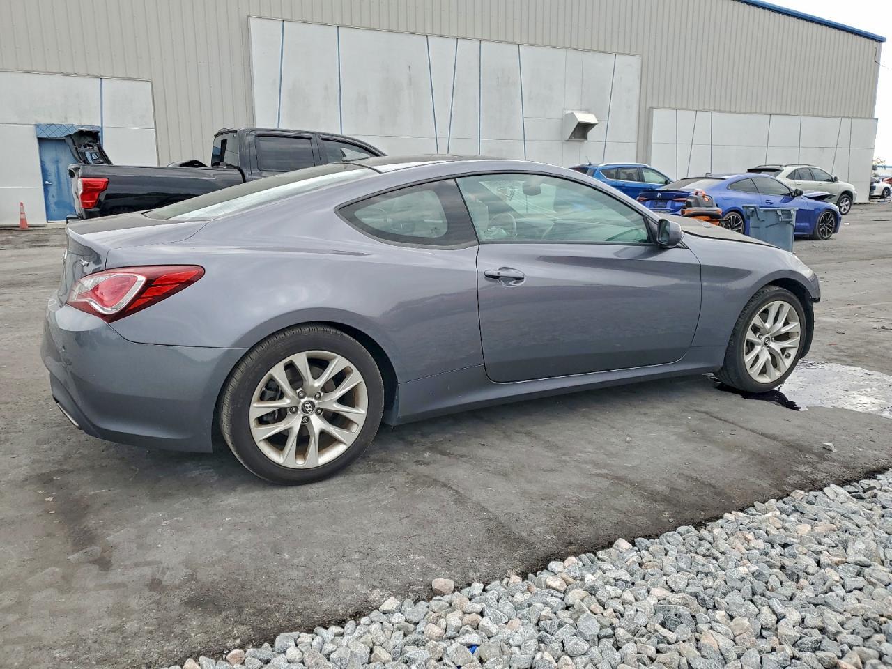 2014 HYUNDAI GENESIS