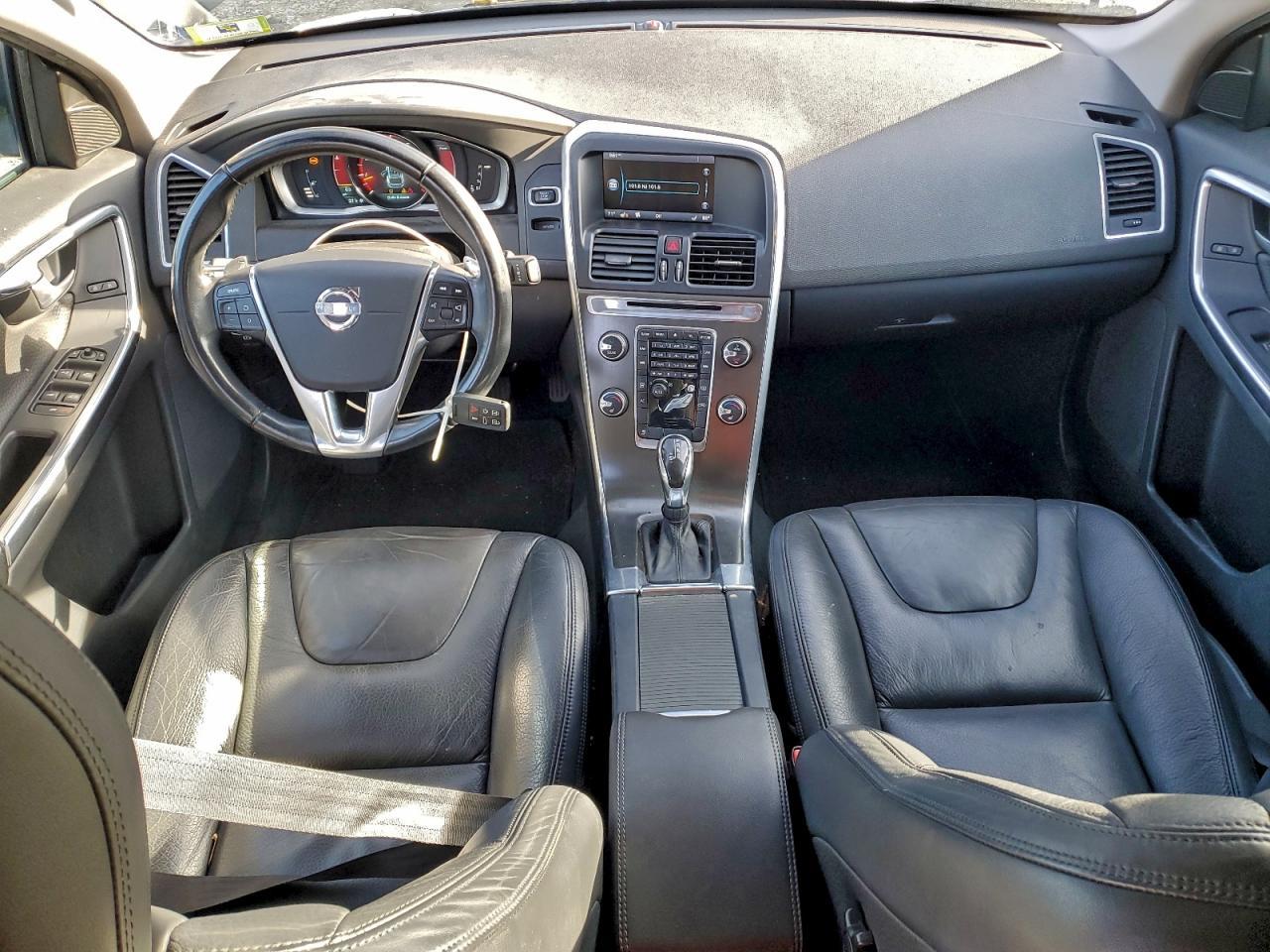 2014 VOLVO XC60