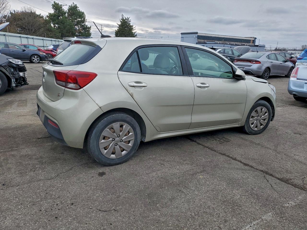 2018 KIA RIO