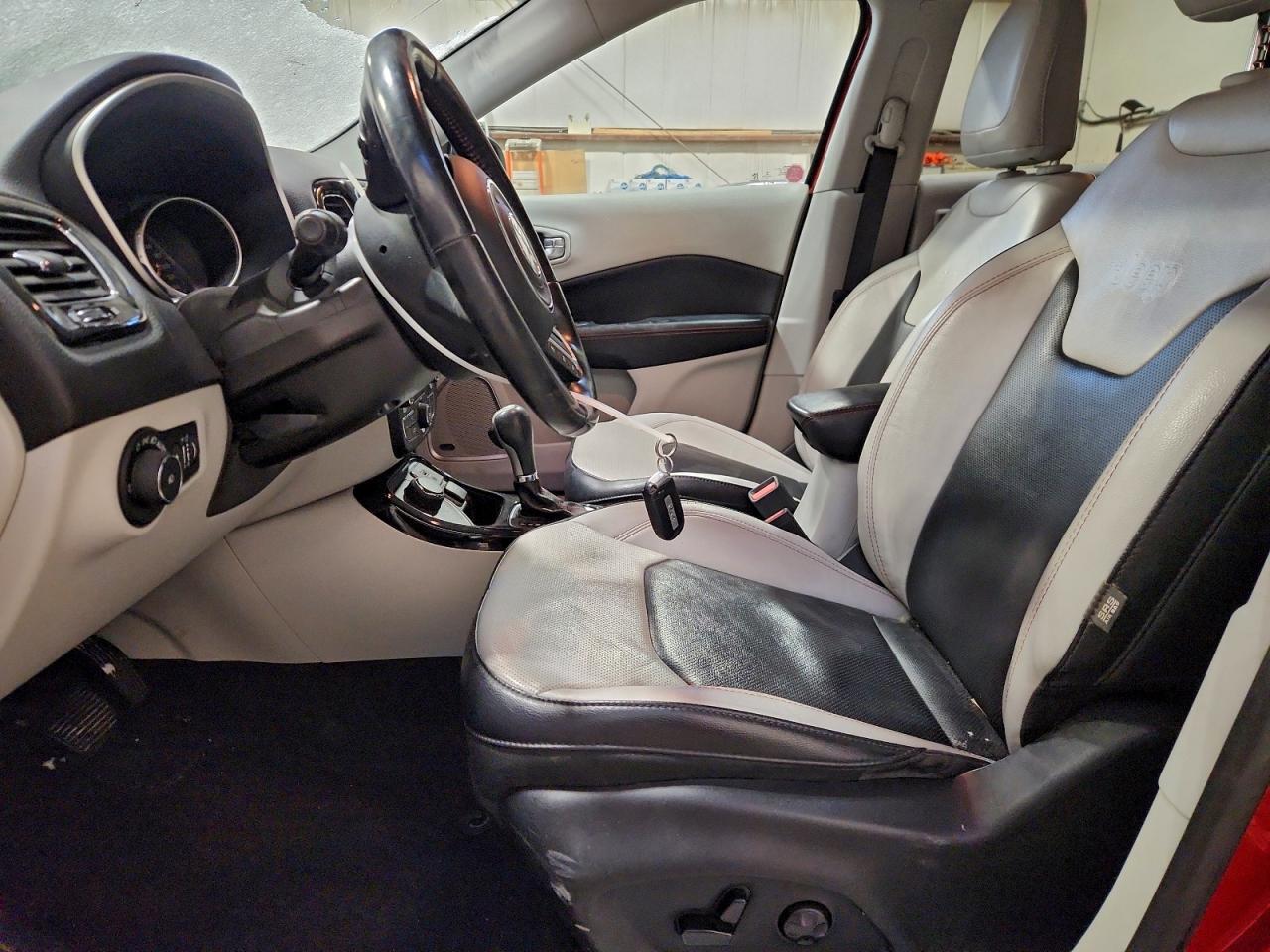 2020 JEEP Compass