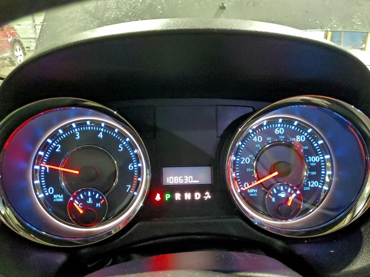 2016 CHRYSLER Town & Country