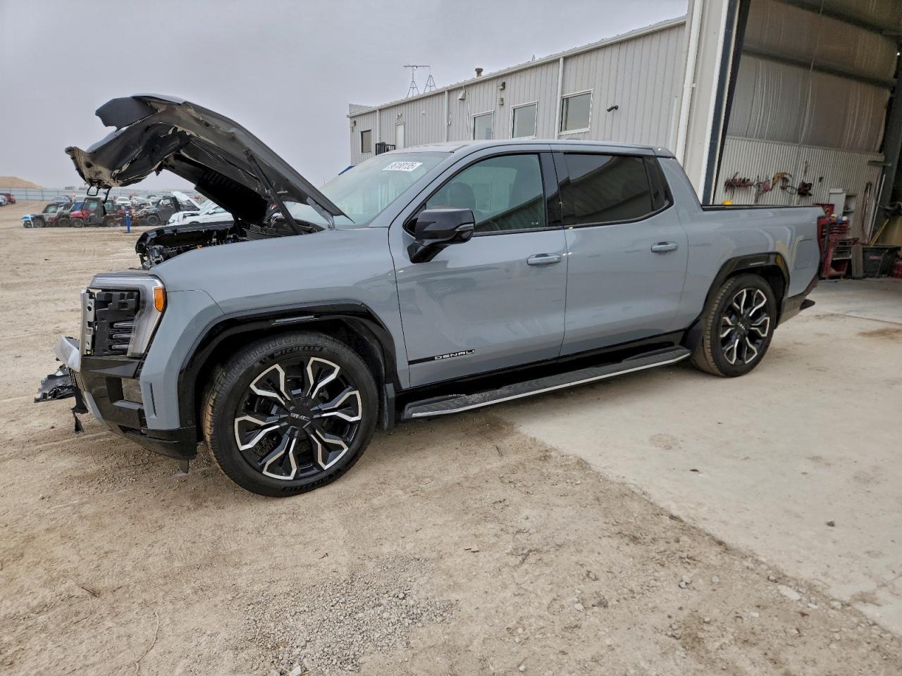 2024 GMC Sierra