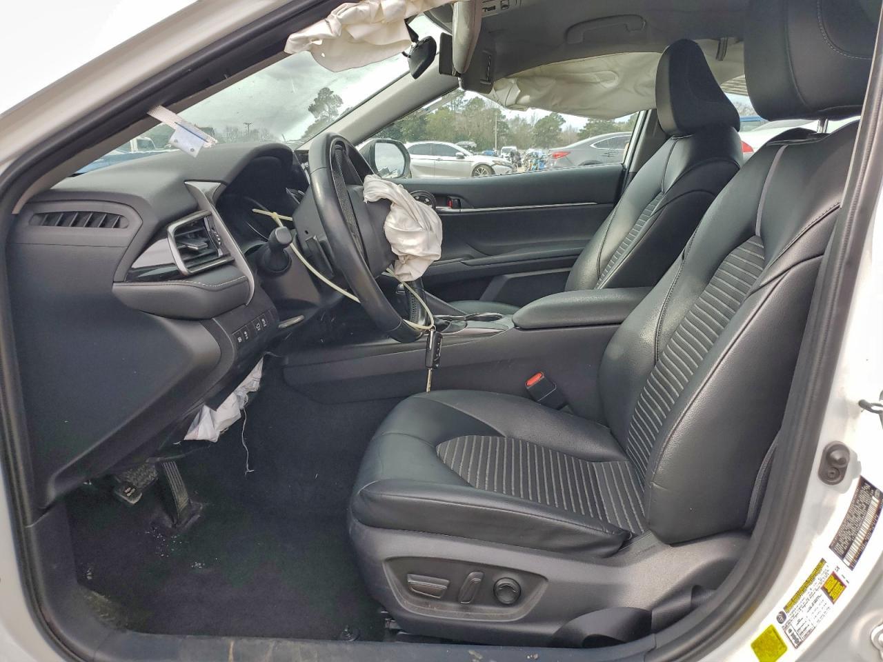 2021 TOYOTA CAMRY