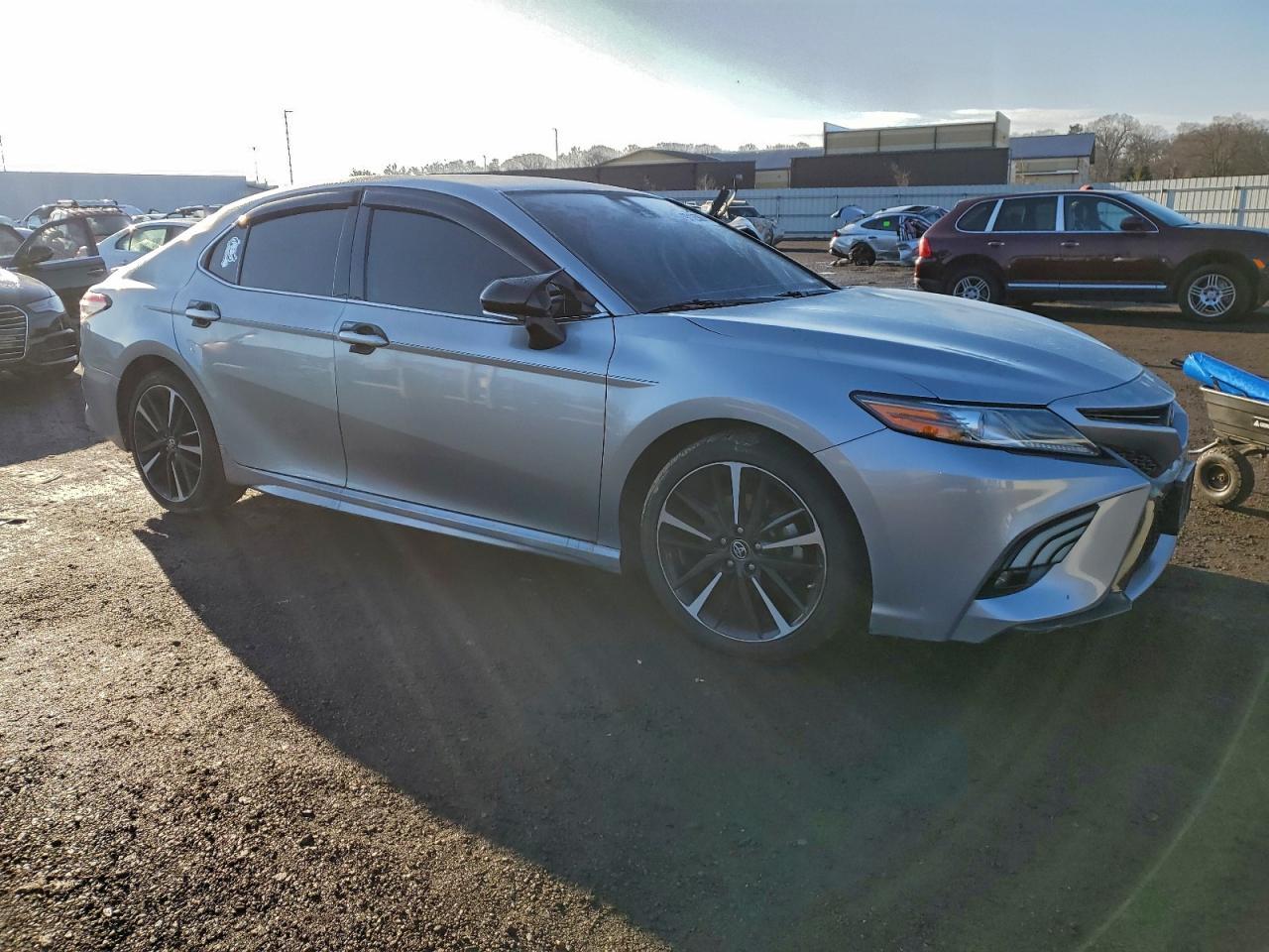 2019 TOYOTA CAMRY
