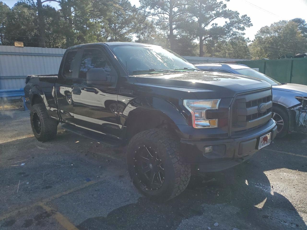 2016 FORD F-150