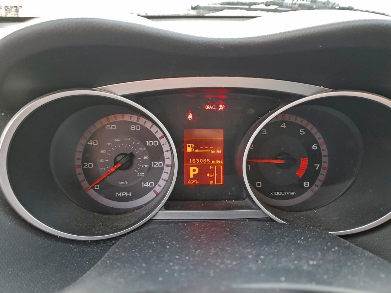 2008 MITSUBISHI outlander