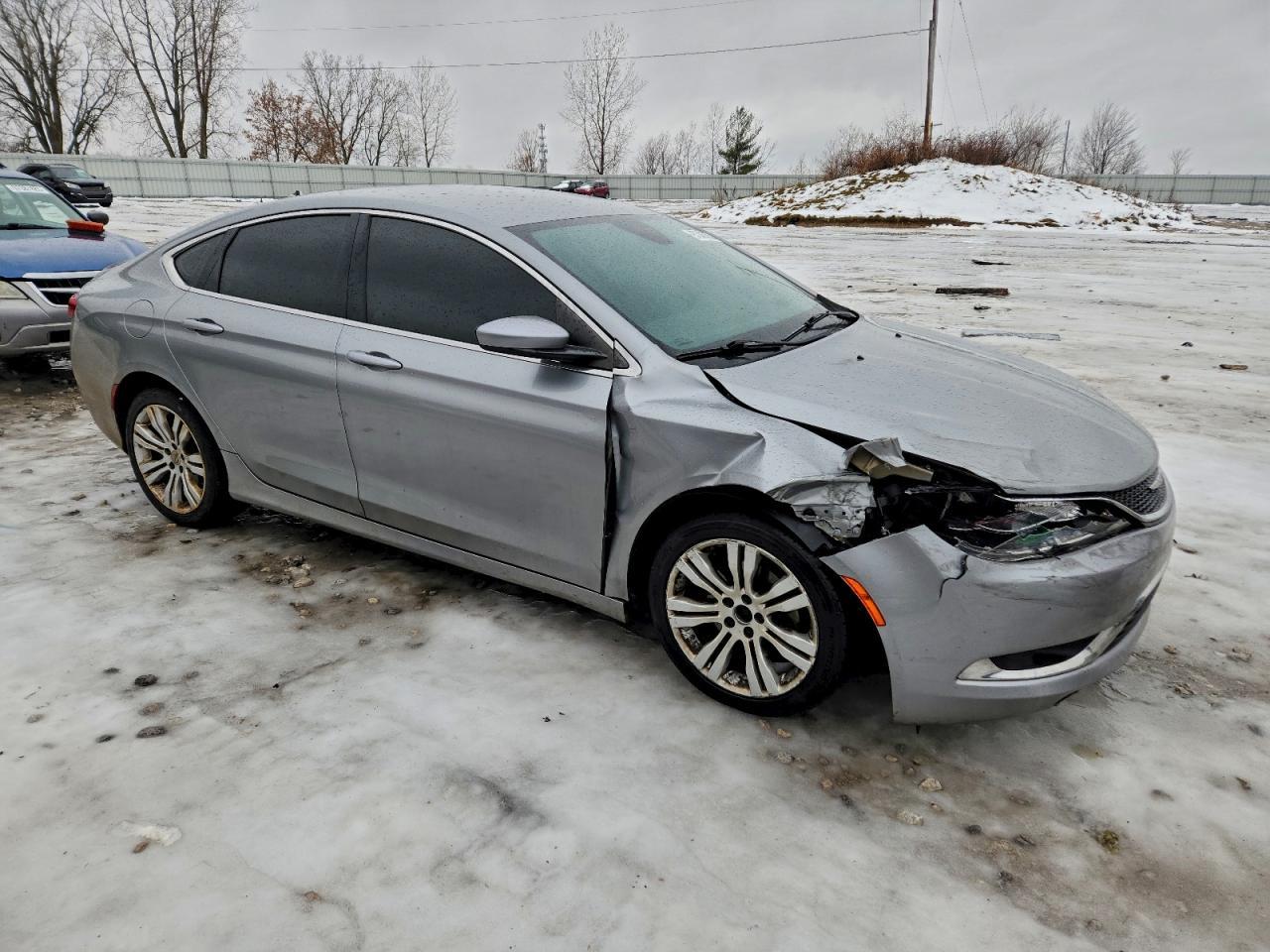 2015 CHRYSLER 200