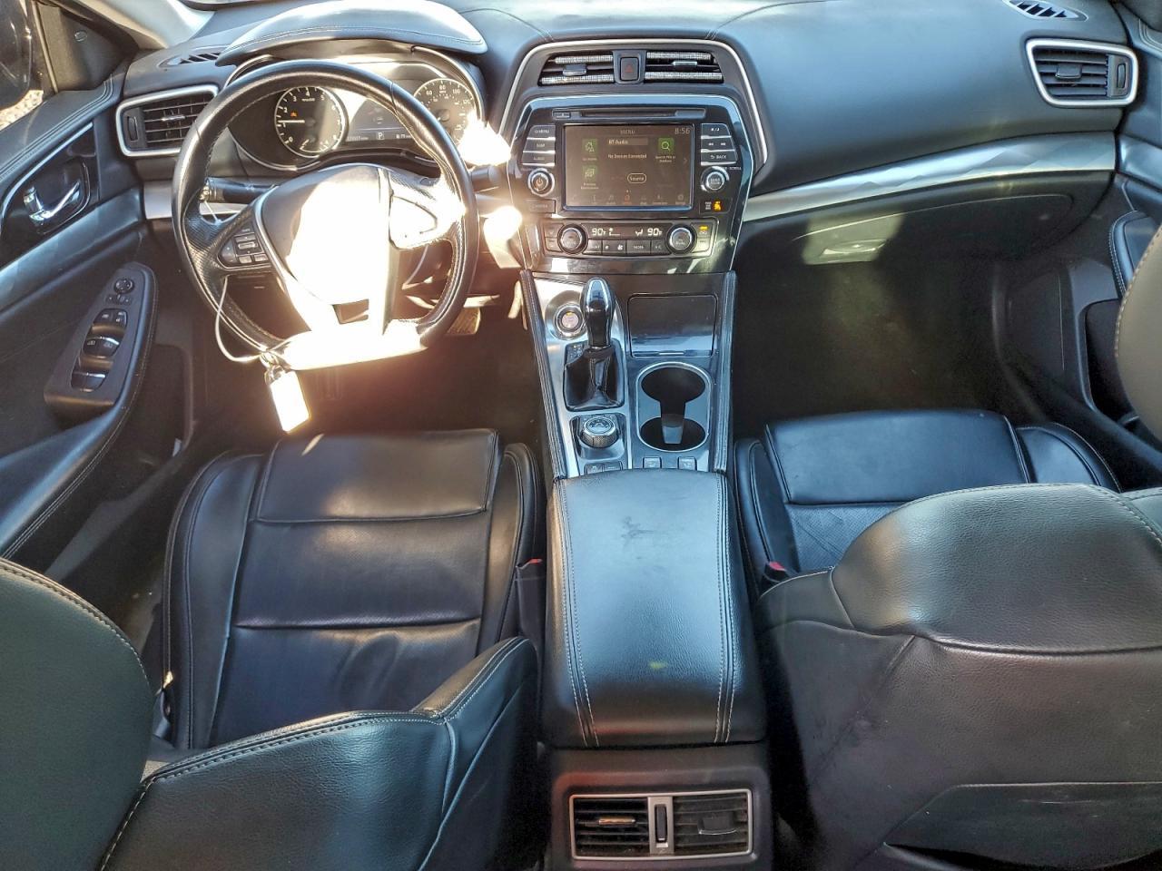 2019 NISSAN Maxima