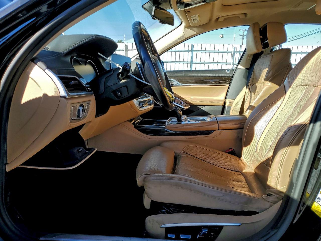 2016 BMW 7 series