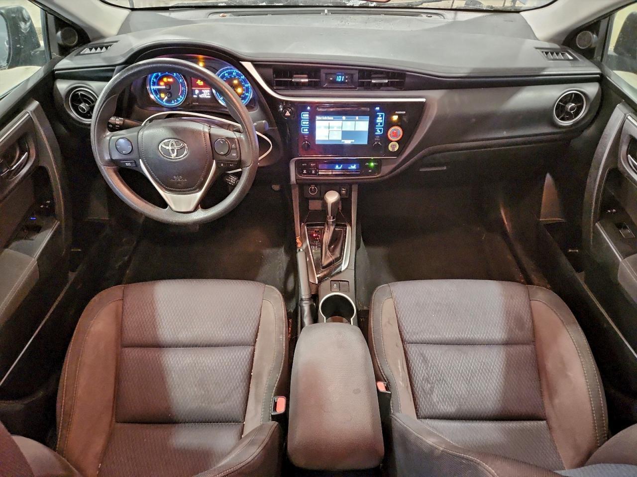 2017 TOYOTA COROLLA