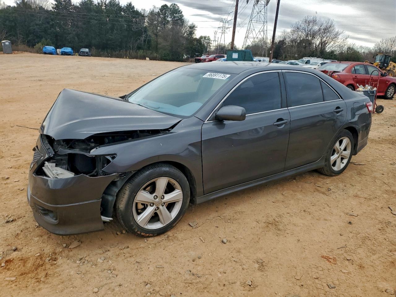 2011 TOYOTA CAMRY