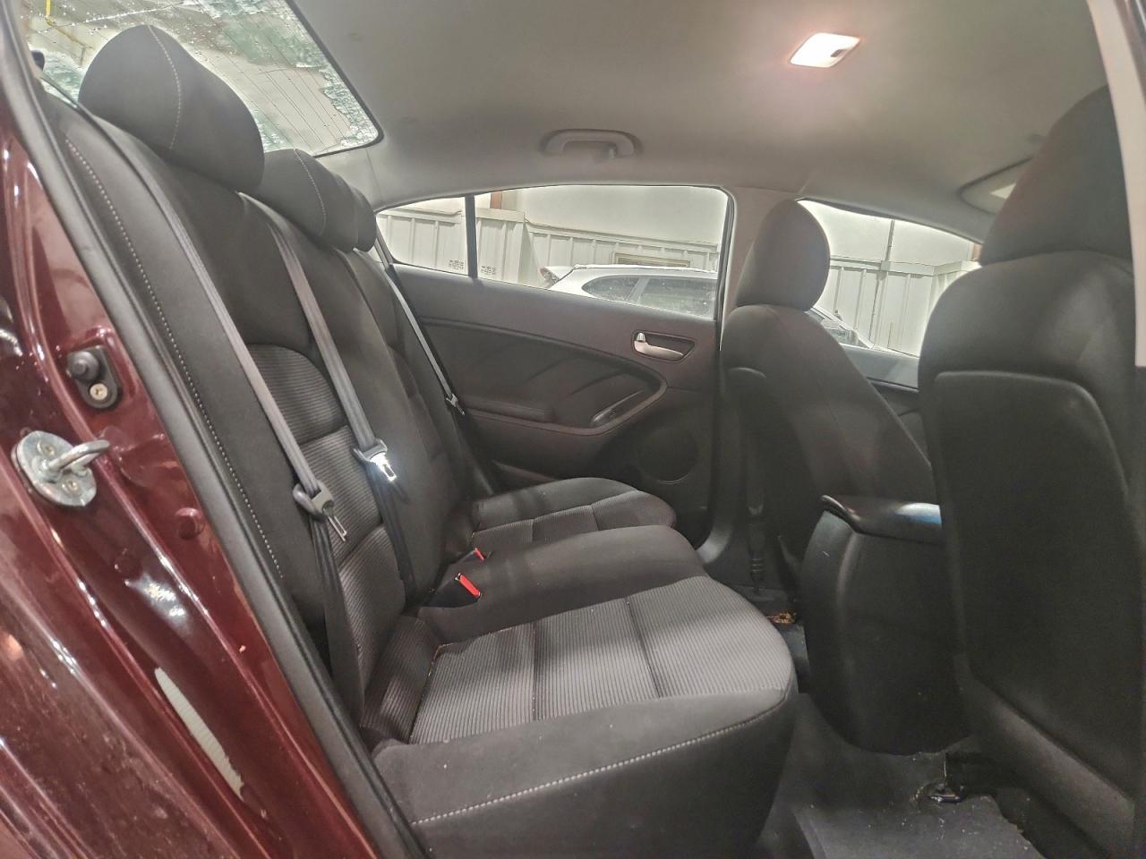 2017 KIA FORTE
