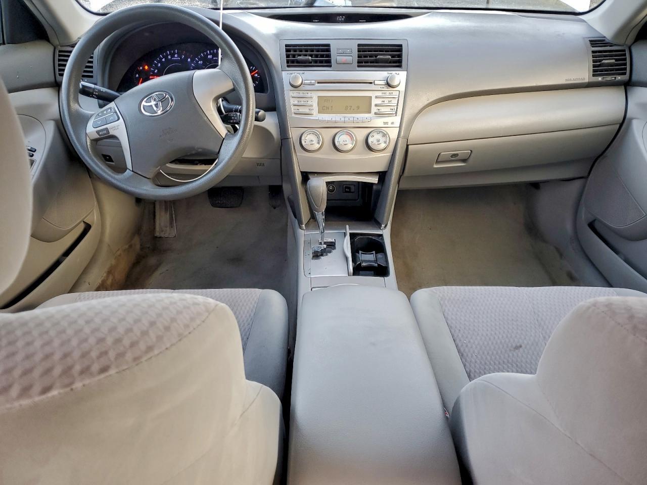 2010 TOYOTA CAMRY