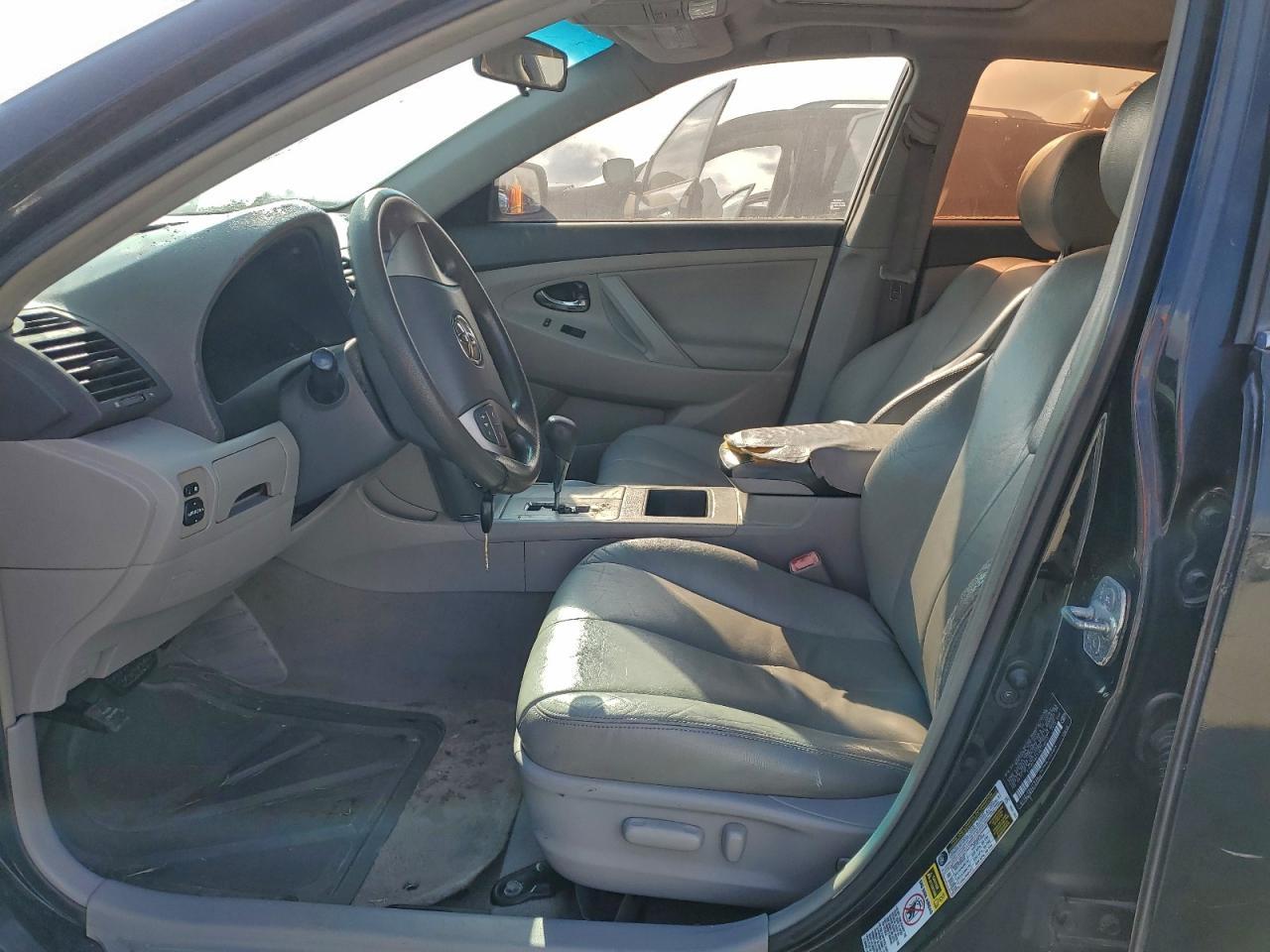 2009 TOYOTA CAMRY