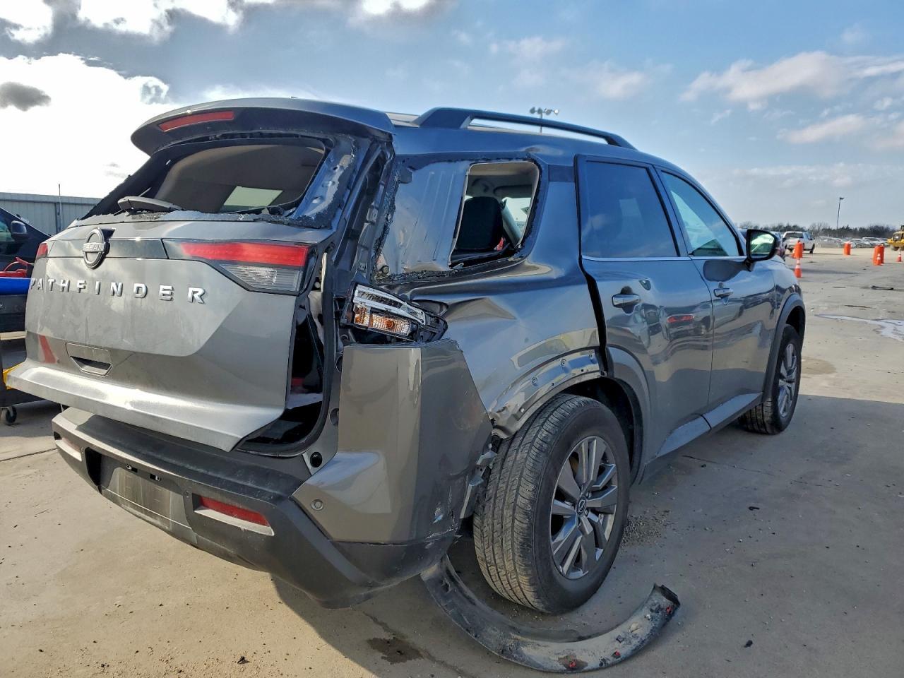 2025 NISSAN PATHFINDER