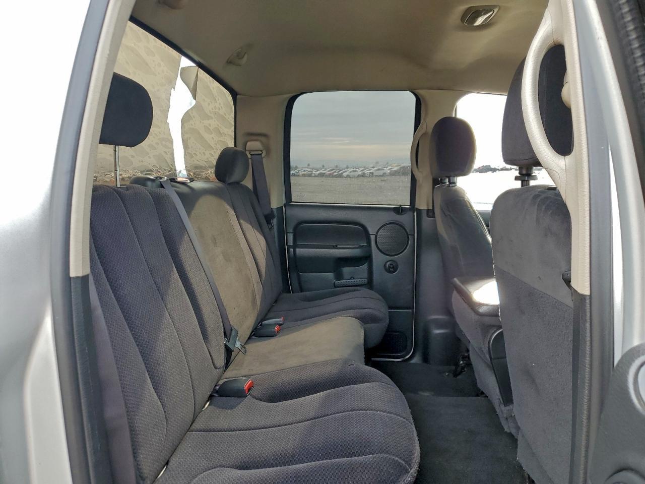 2004 DODGE RAM 1500