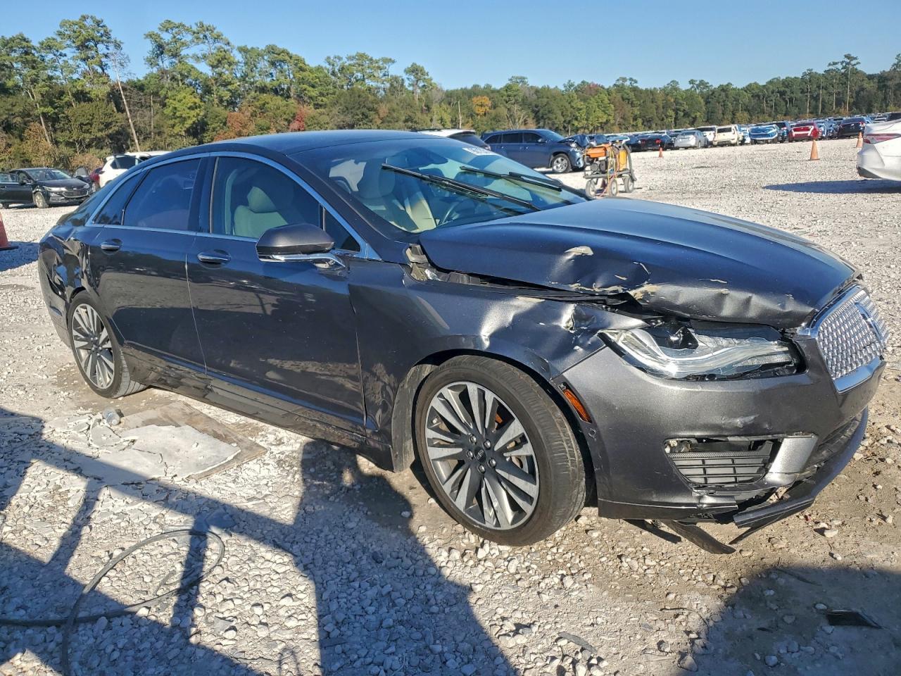 2017 LINCOLN MKZ