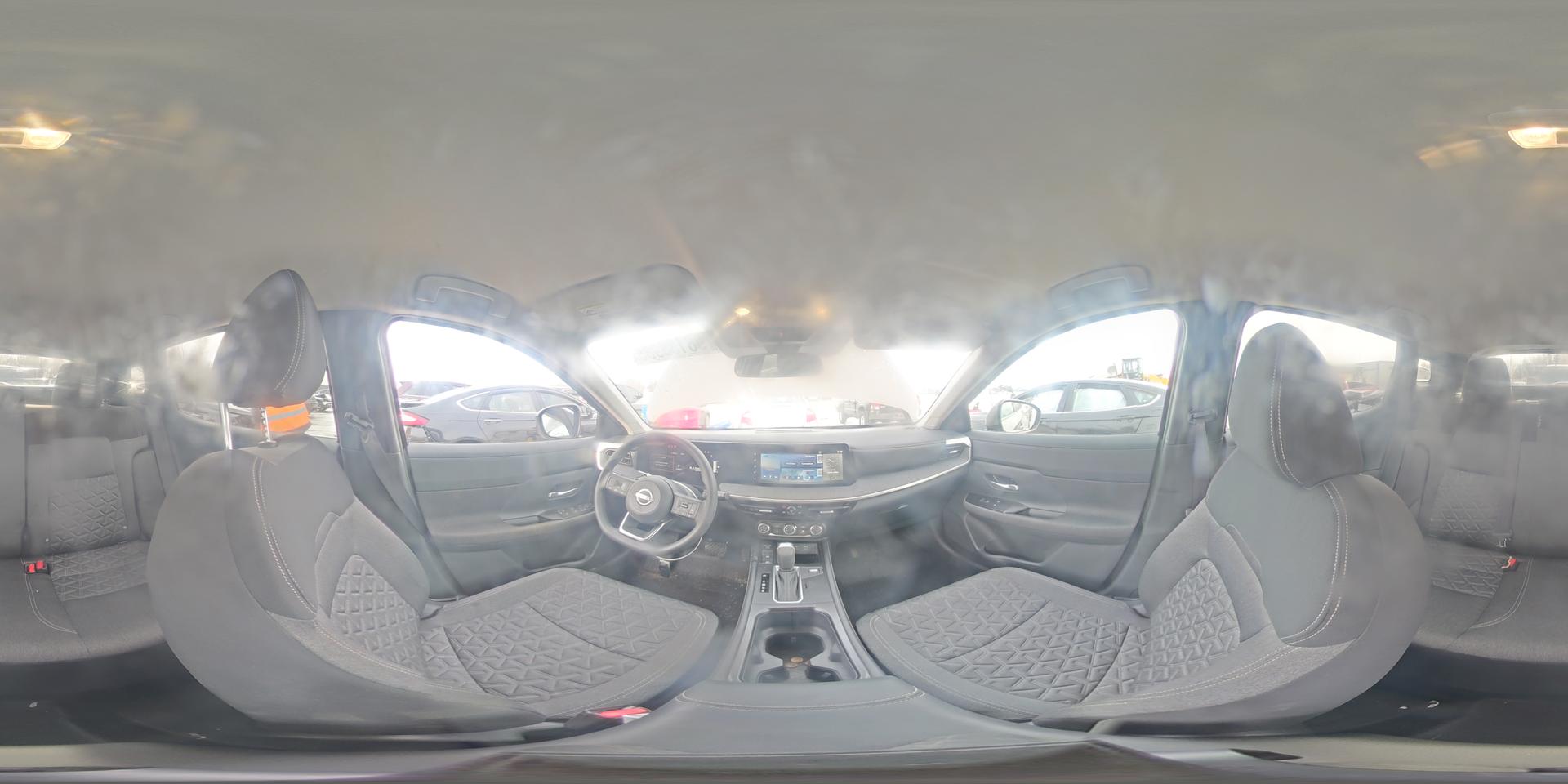 2025 NISSAN KICKS