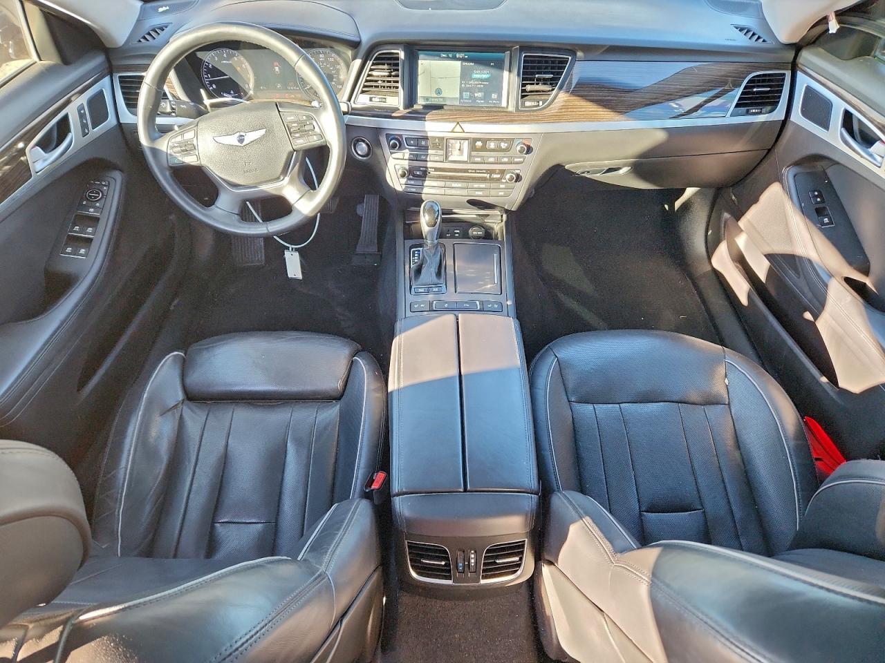 2015 HYUNDAI GENESIS
