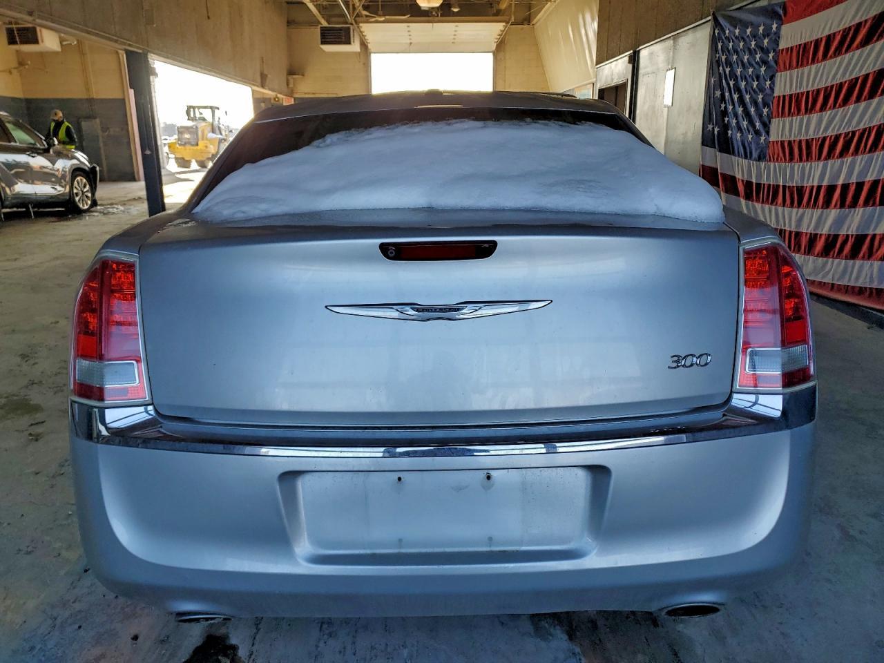 2012 CHRYSLER 300