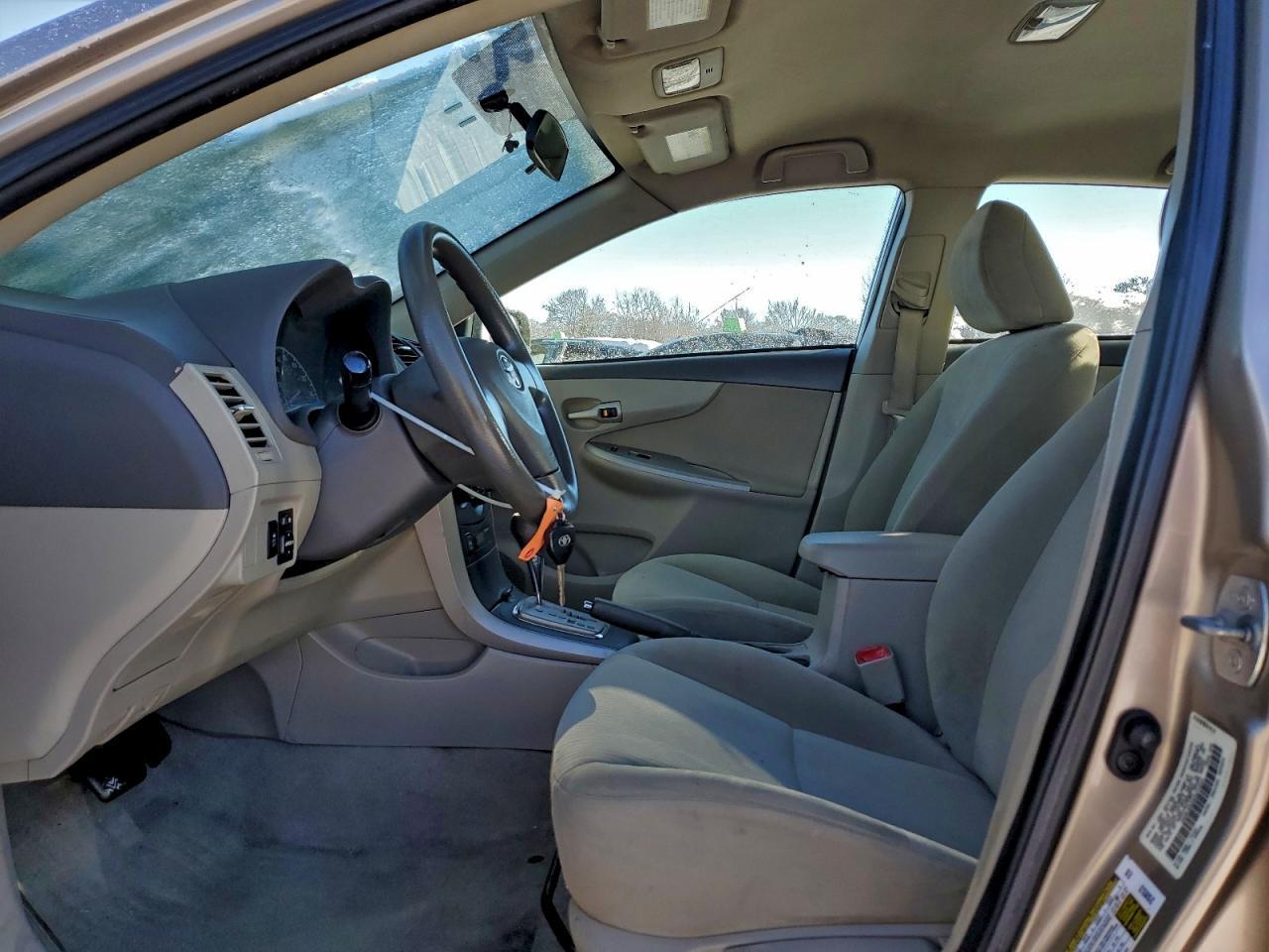 2010 TOYOTA COROLLA