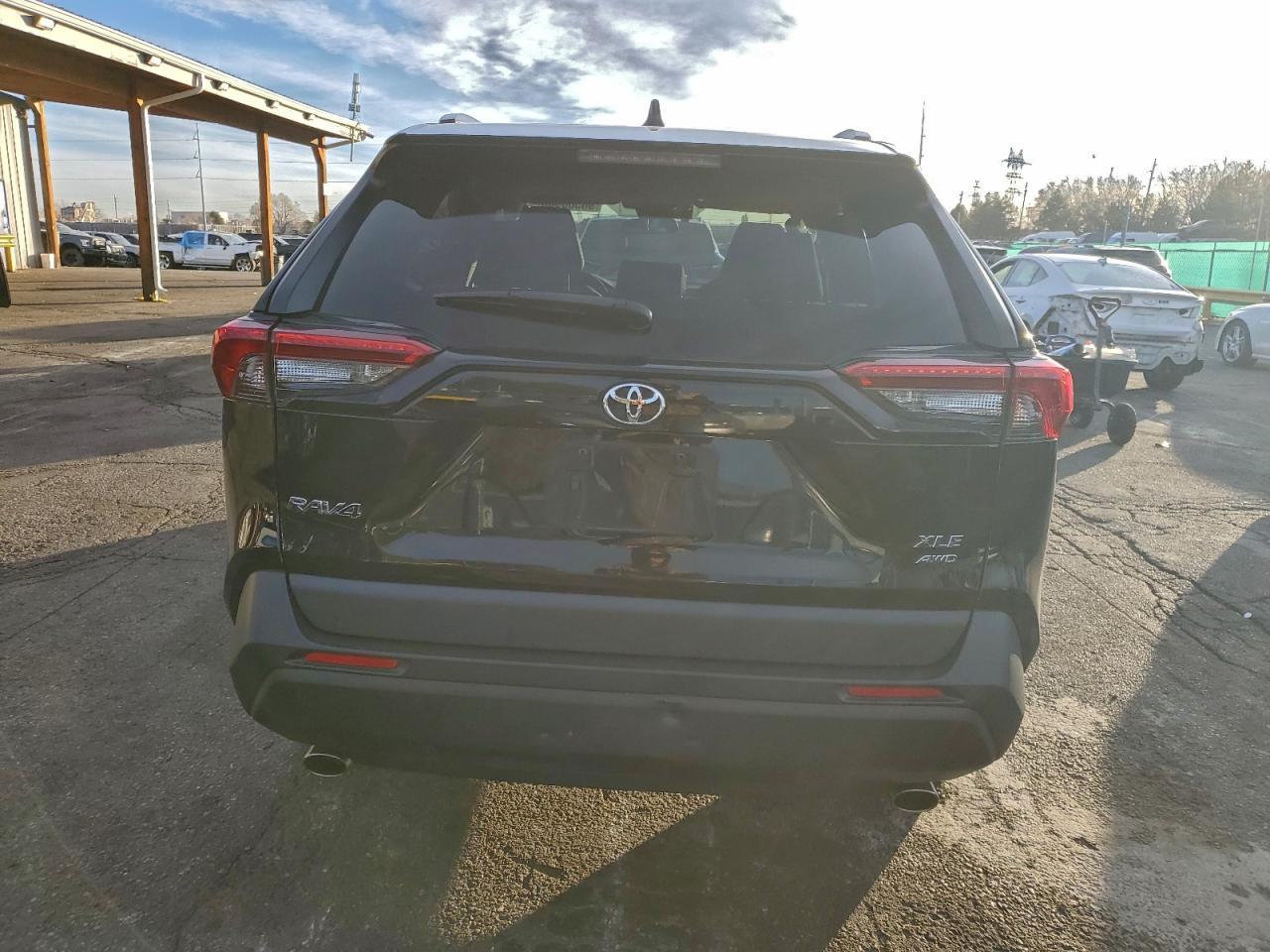 2021 TOYOTA RAV4