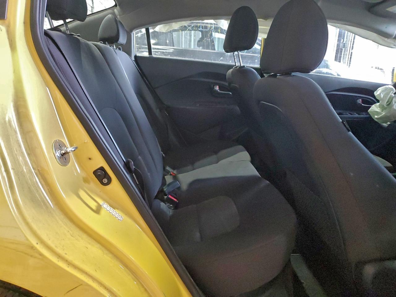 2016 KIA RIO