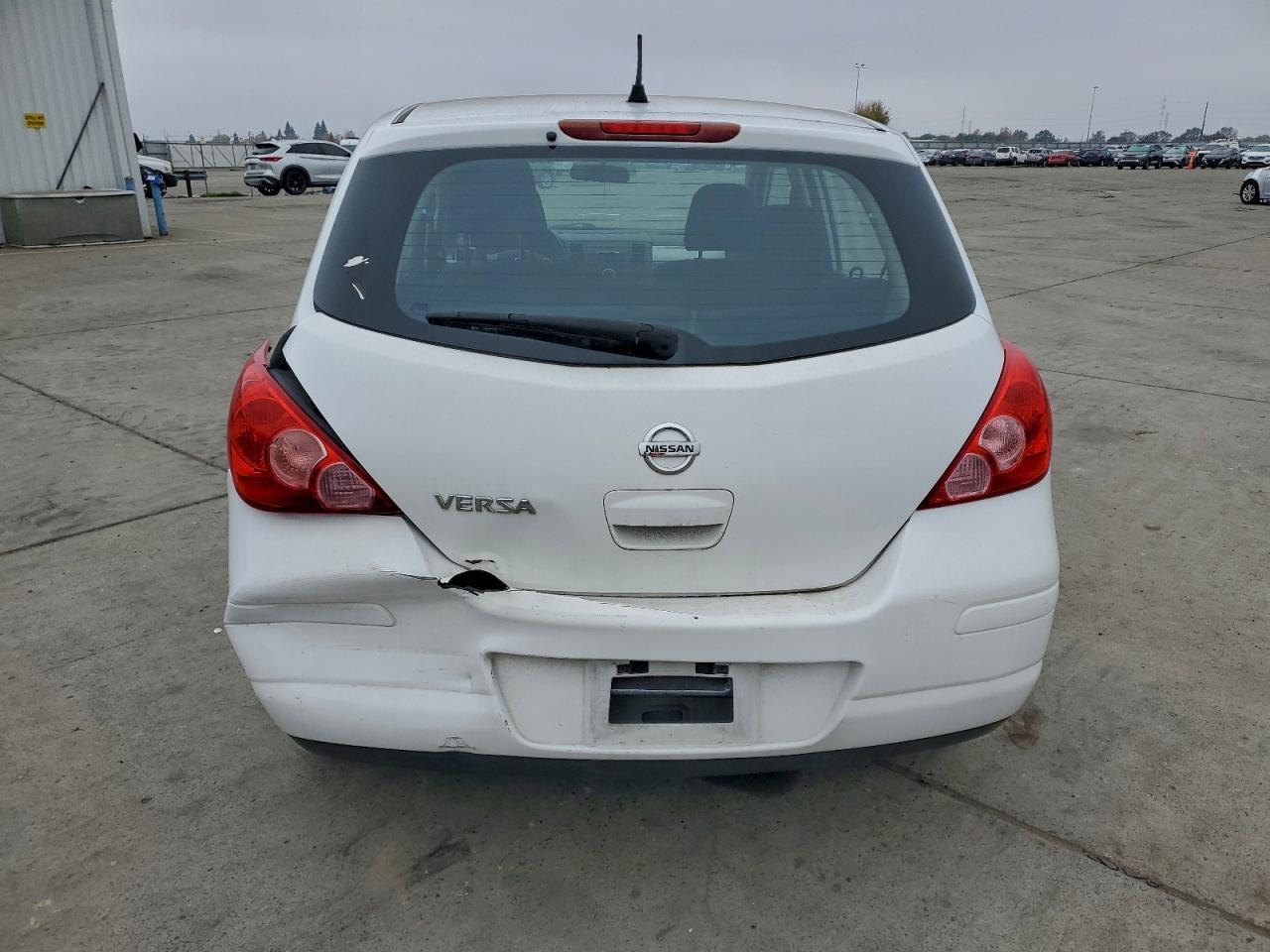 2012 NISSAN VERSA