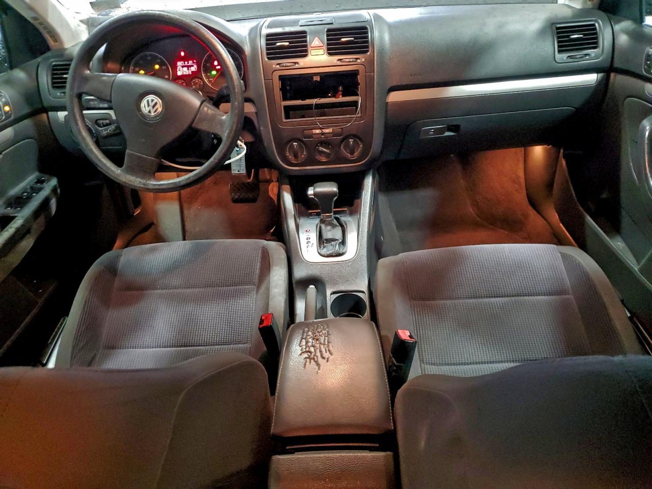 2006 VOLKSWAGEN JETTA
