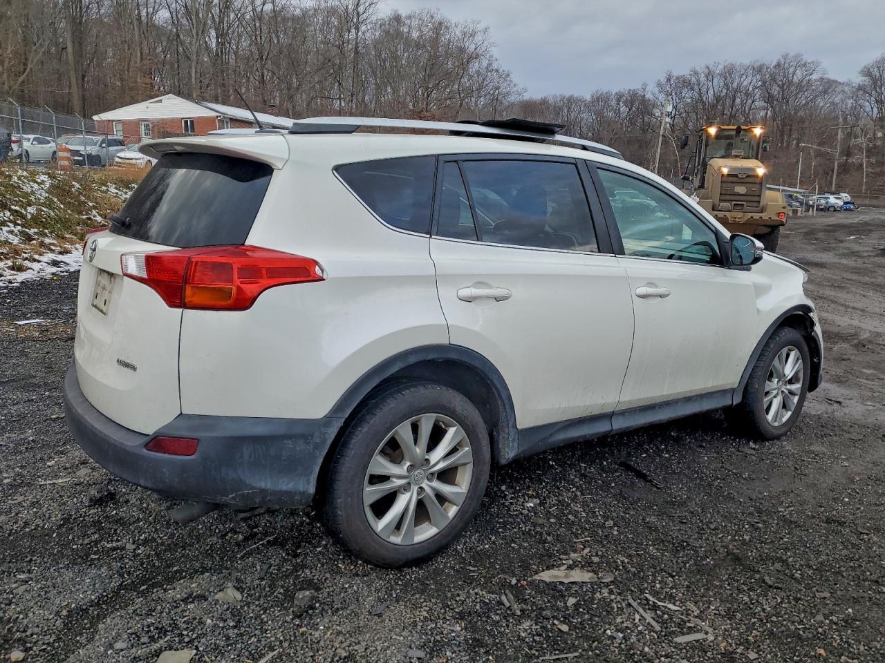 2014 TOYOTA RAV4
