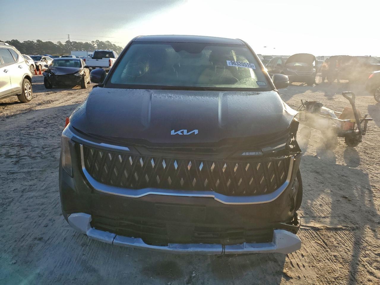 2025 KIA Carnival