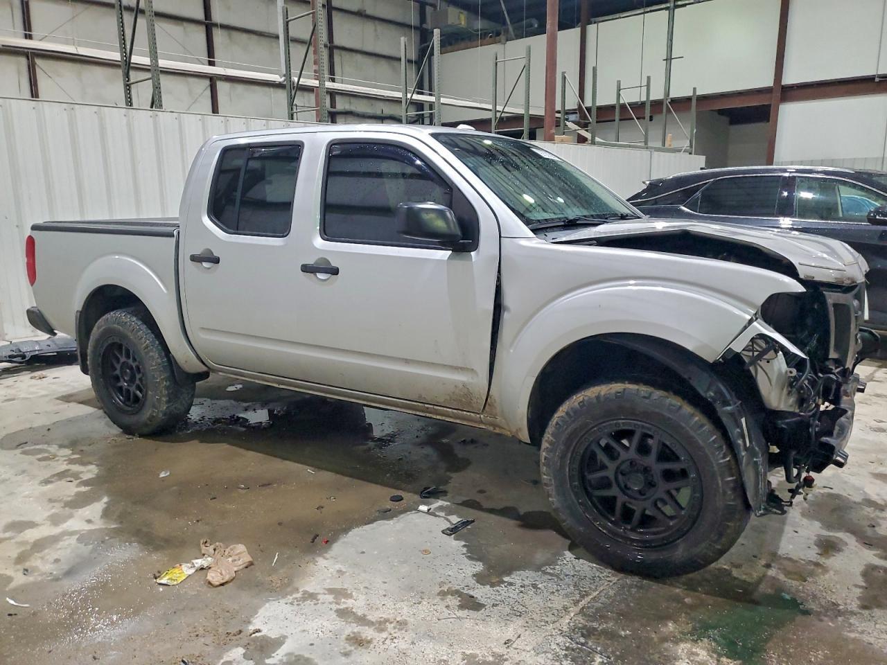 2018 NISSAN Frontier