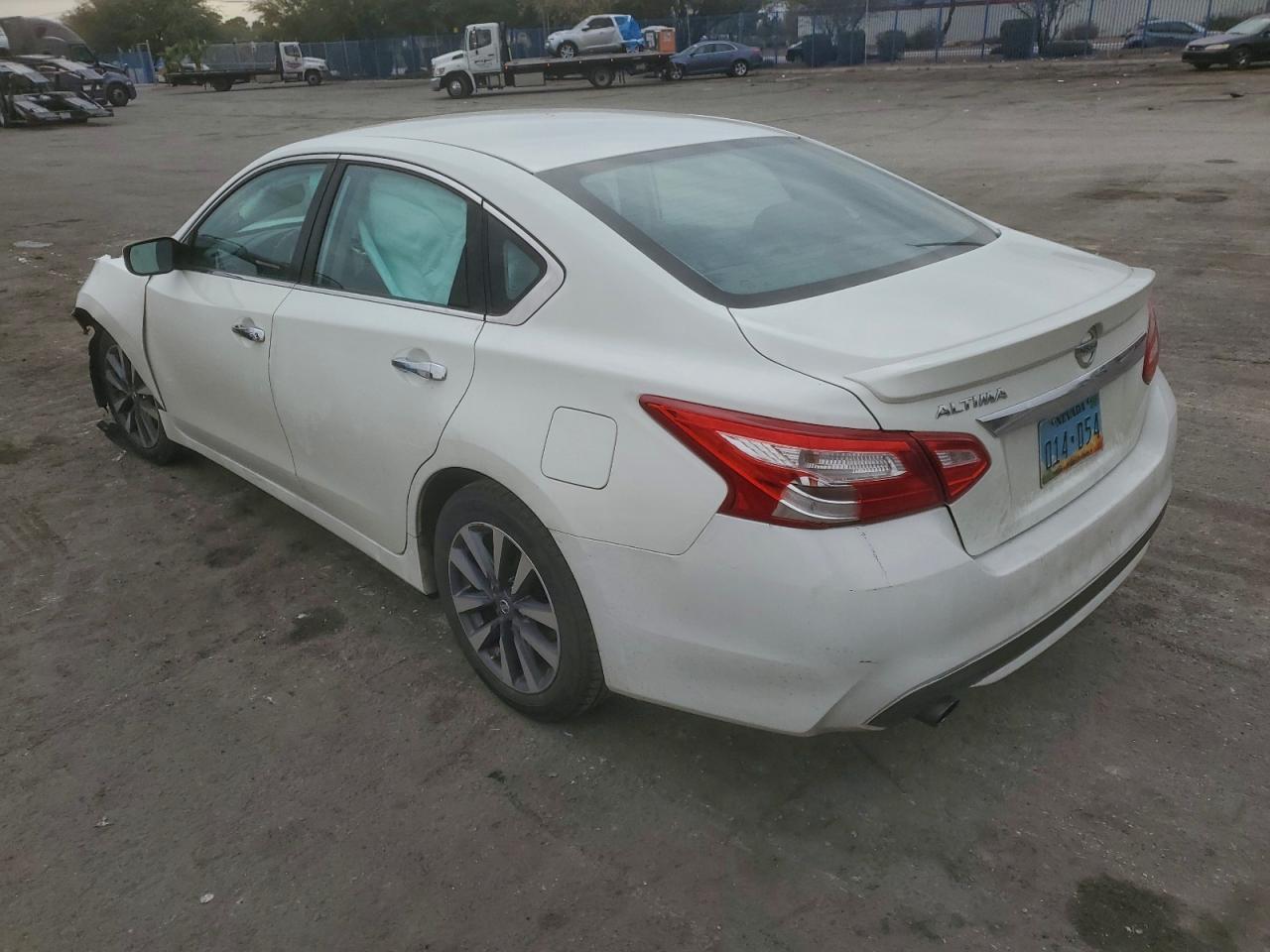 2016 NISSAN ALTIMA