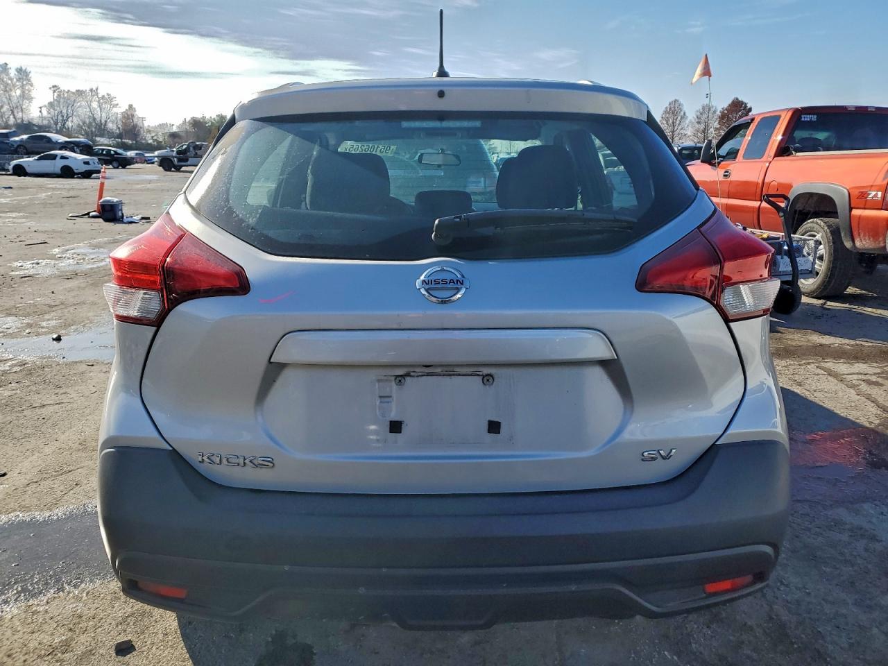 2019 NISSAN KICKS