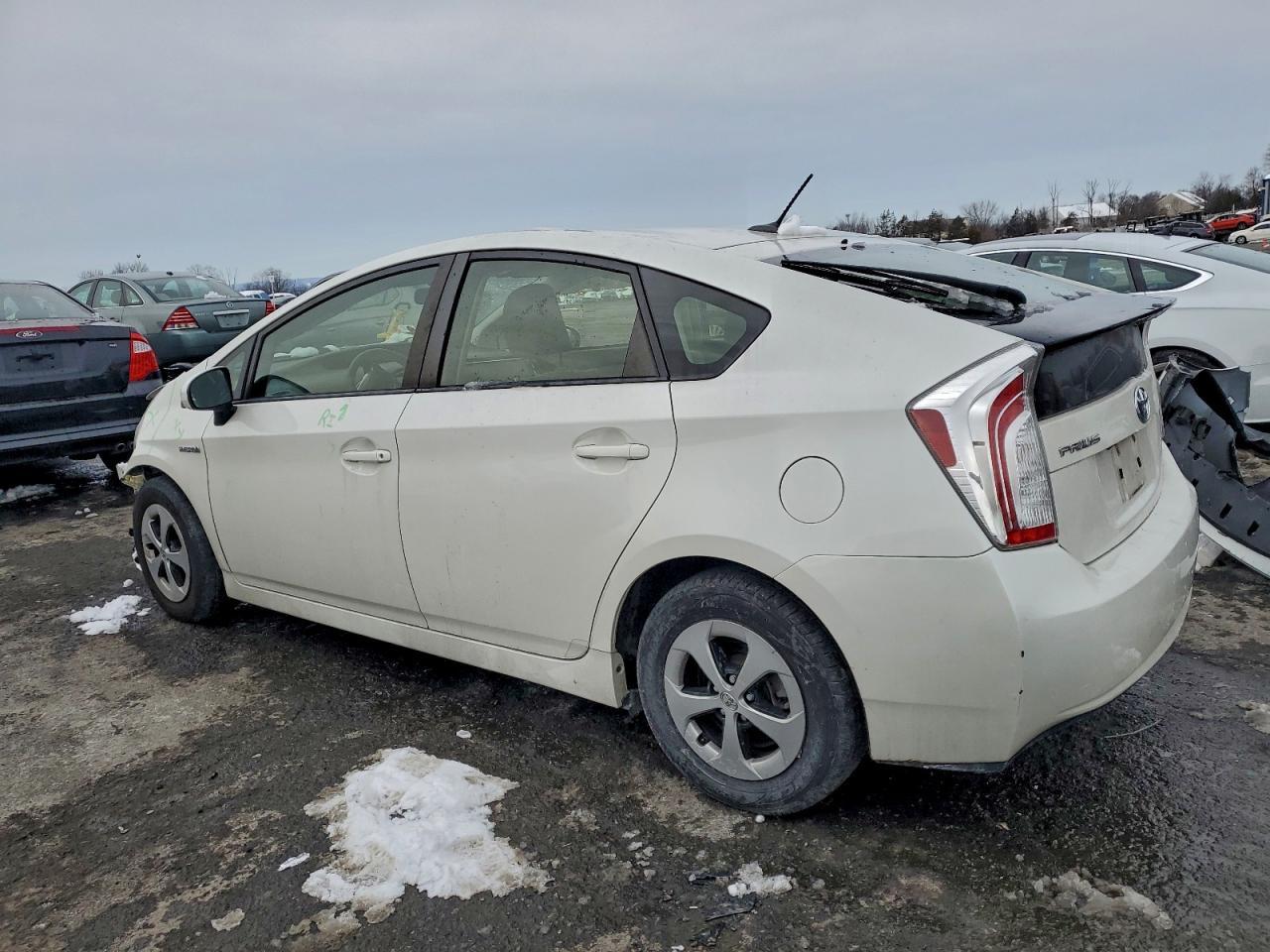 2014 TOYOTA PRIUS