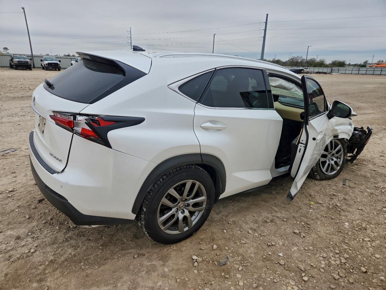 2016 LEXUS NX 200T
