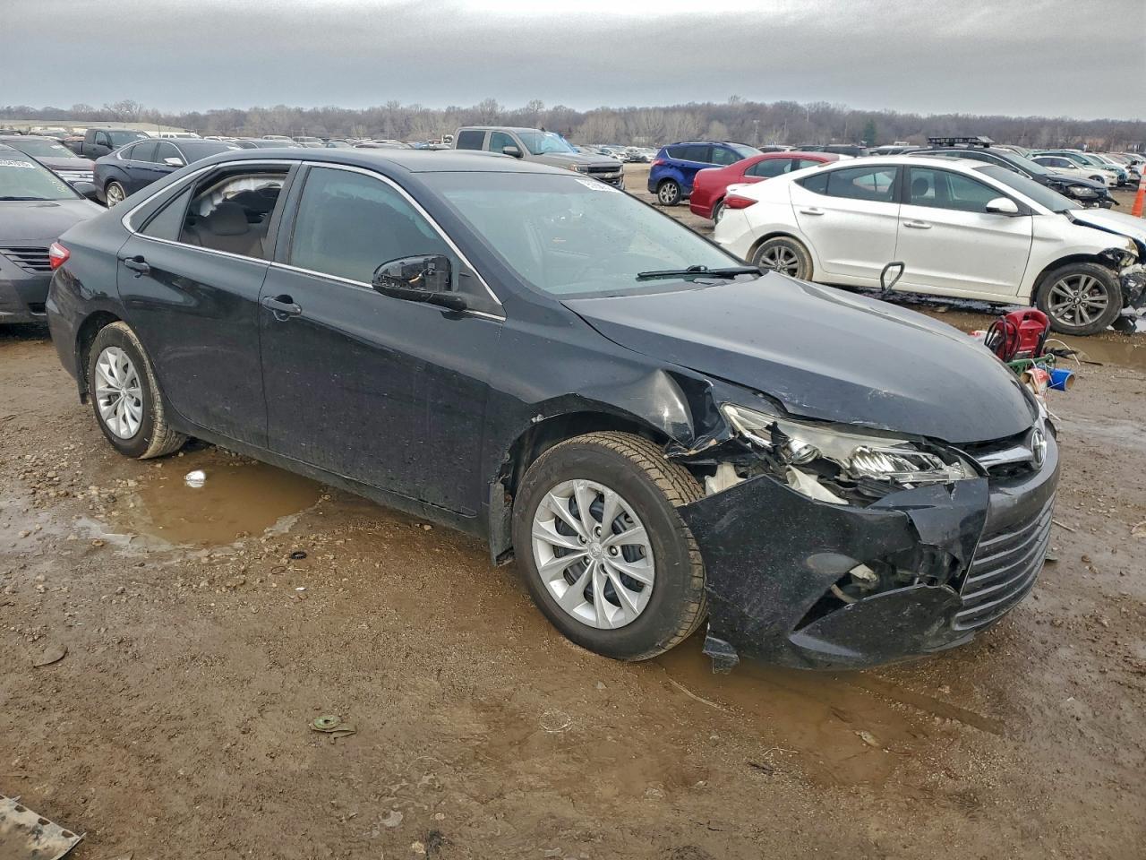 2017 TOYOTA CAMRY