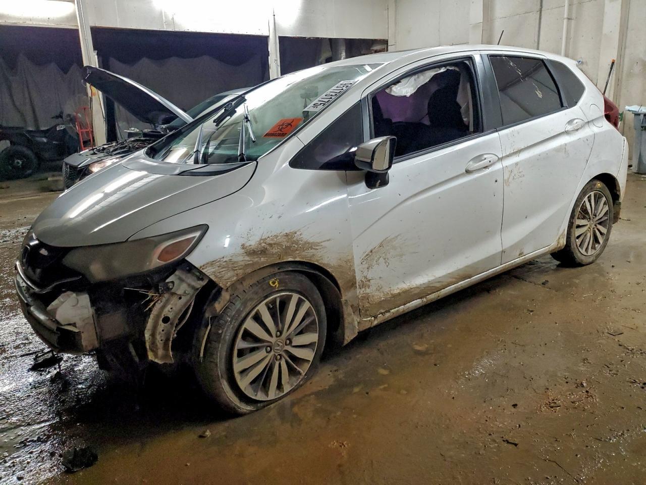 2016 HONDA FIT