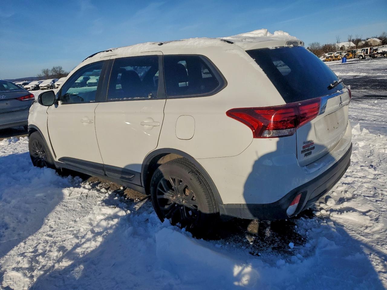 2018 MITSUBISHI outlander
