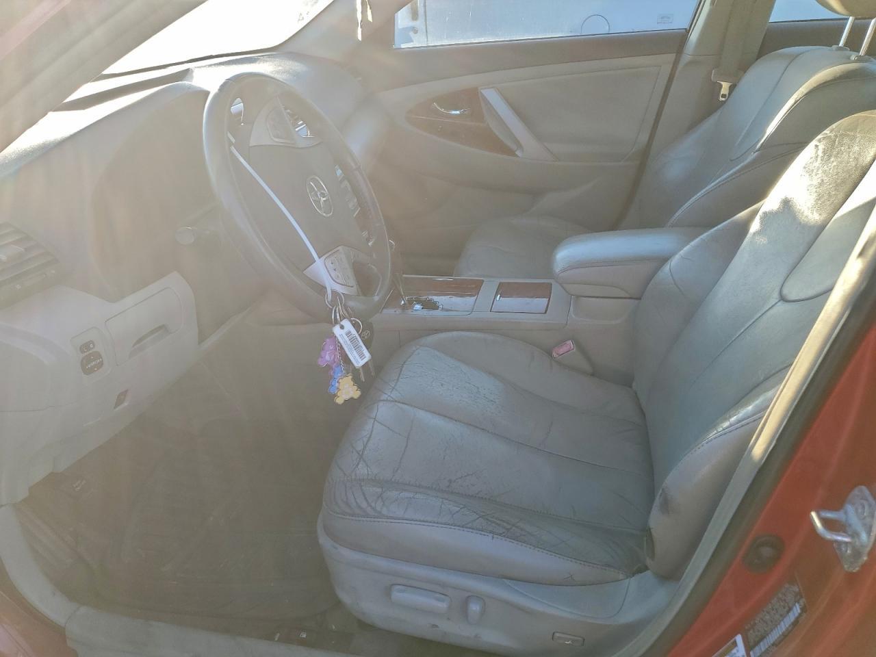 2010 TOYOTA CAMRY