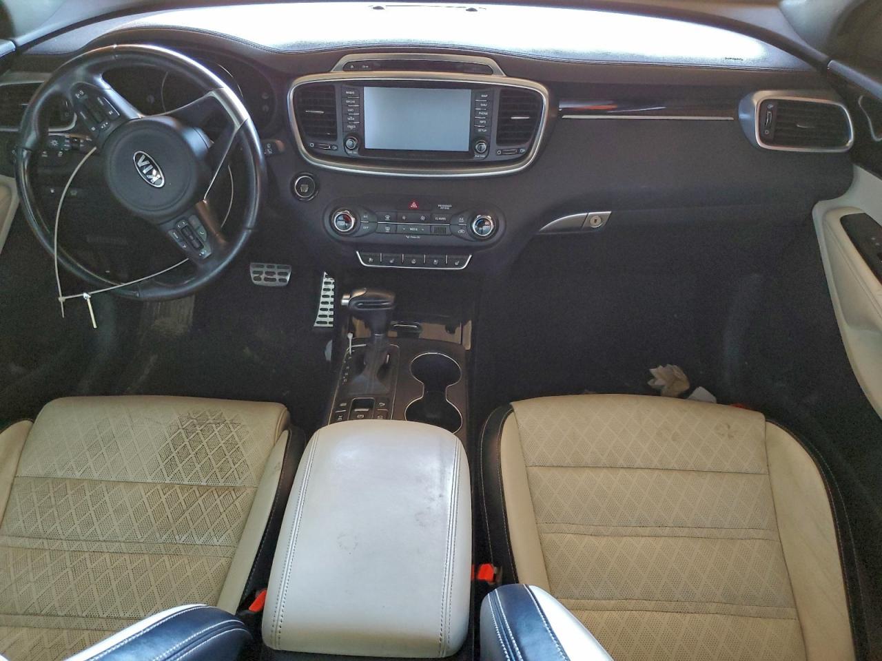 2016 KIA SORENTO