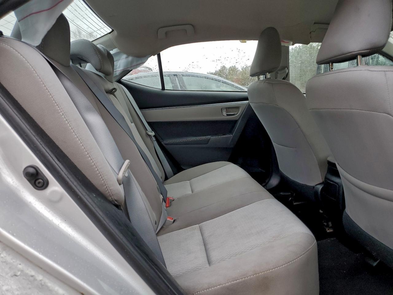 2016 TOYOTA COROLLA