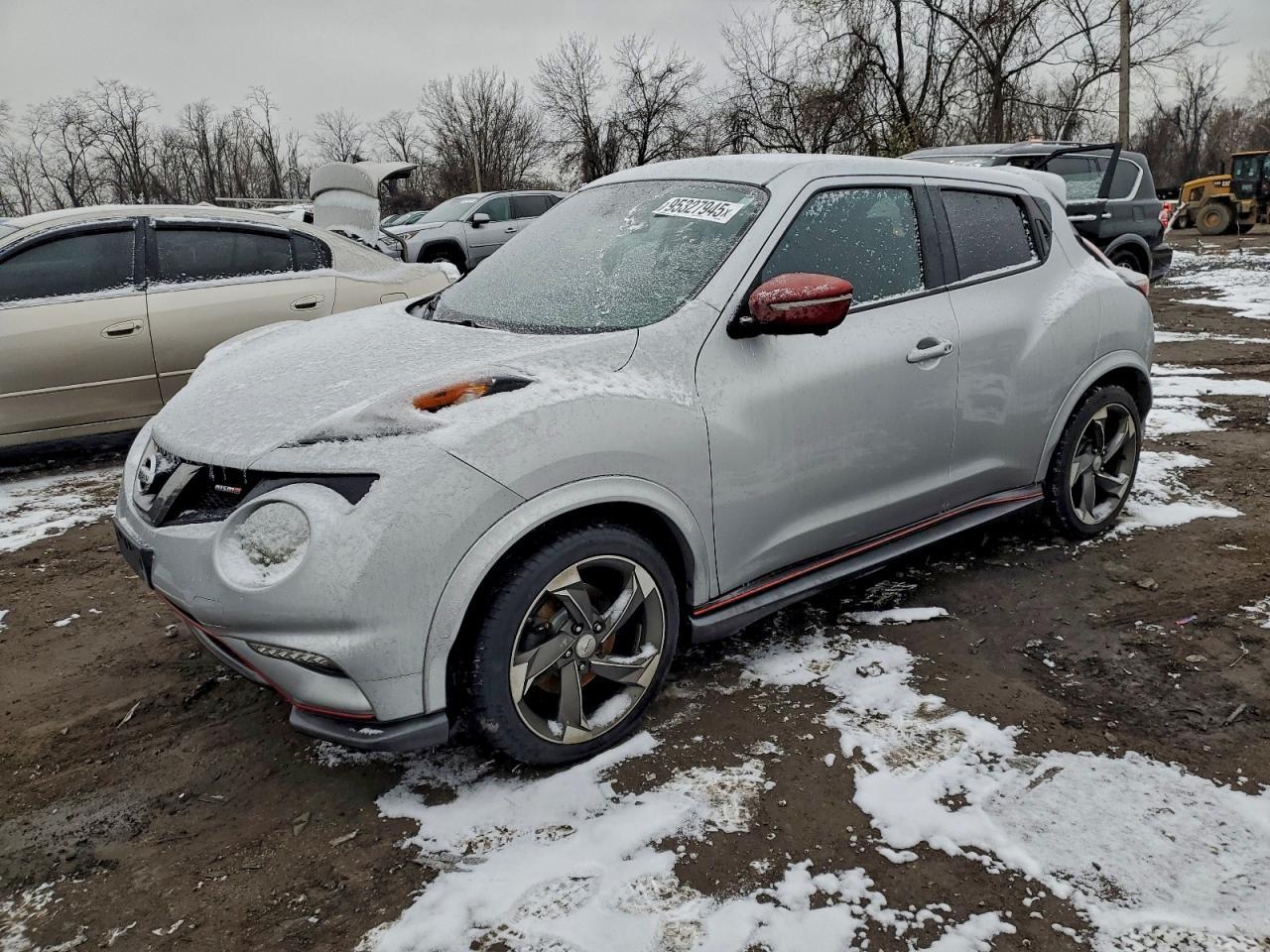 2015 NISSAN Juke