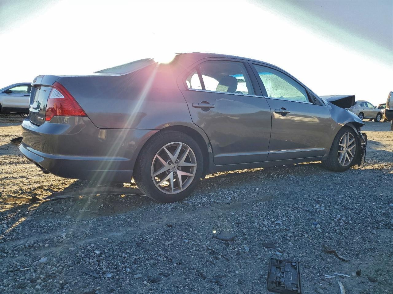 2011 FORD FUSION