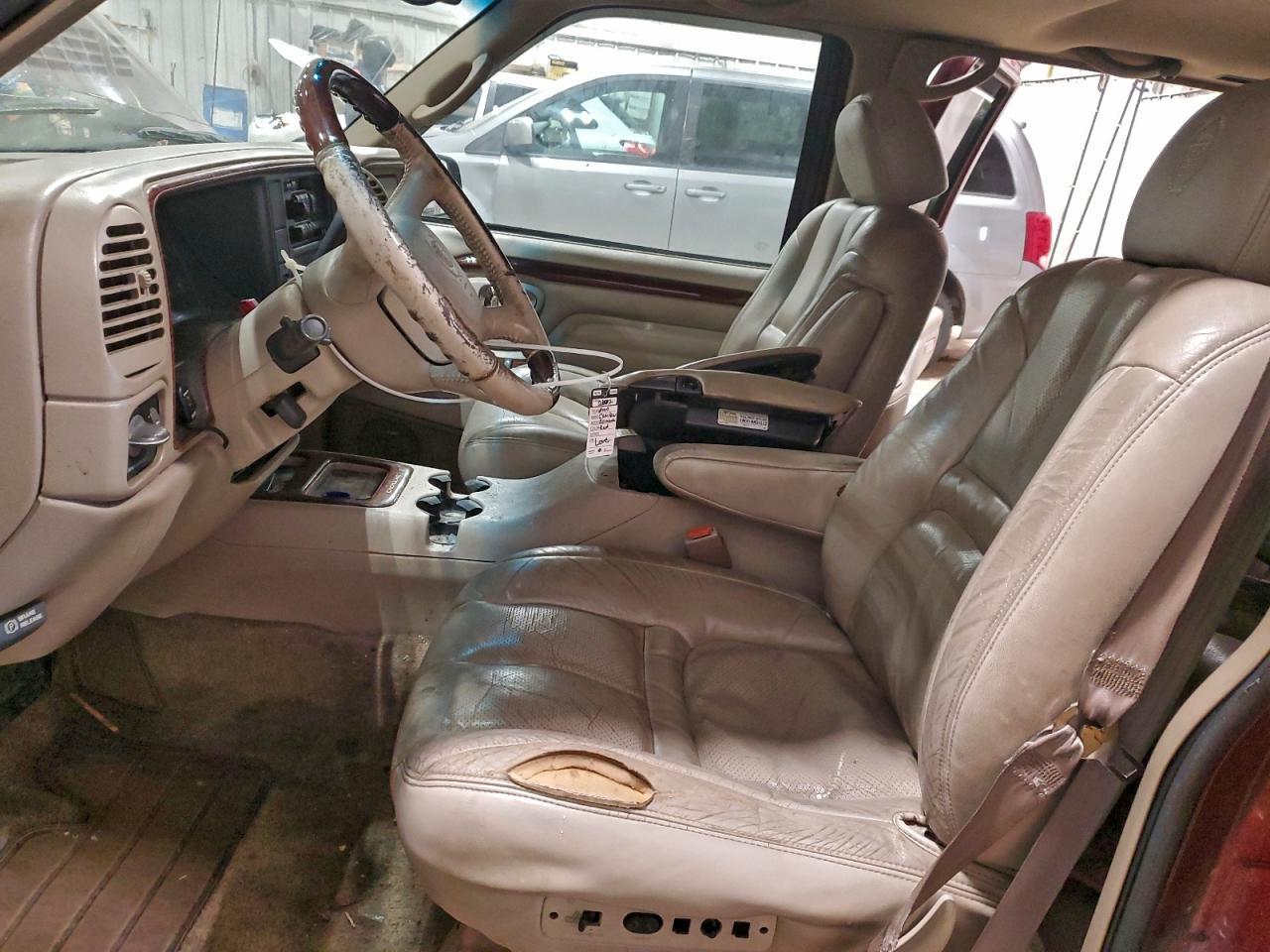 2000 CADILLAC ESCALADE