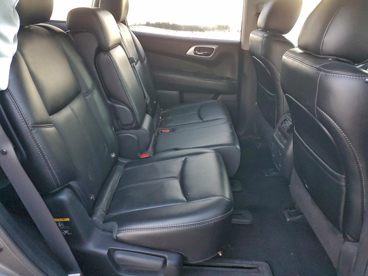 2015 NISSAN PATHFINDER