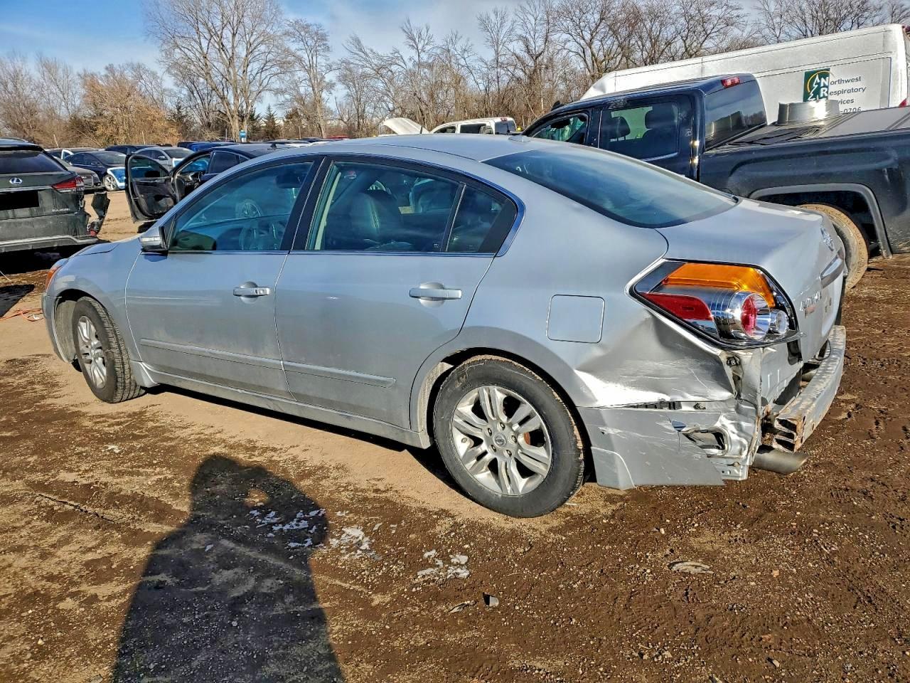 2010 NISSAN ALTIMA