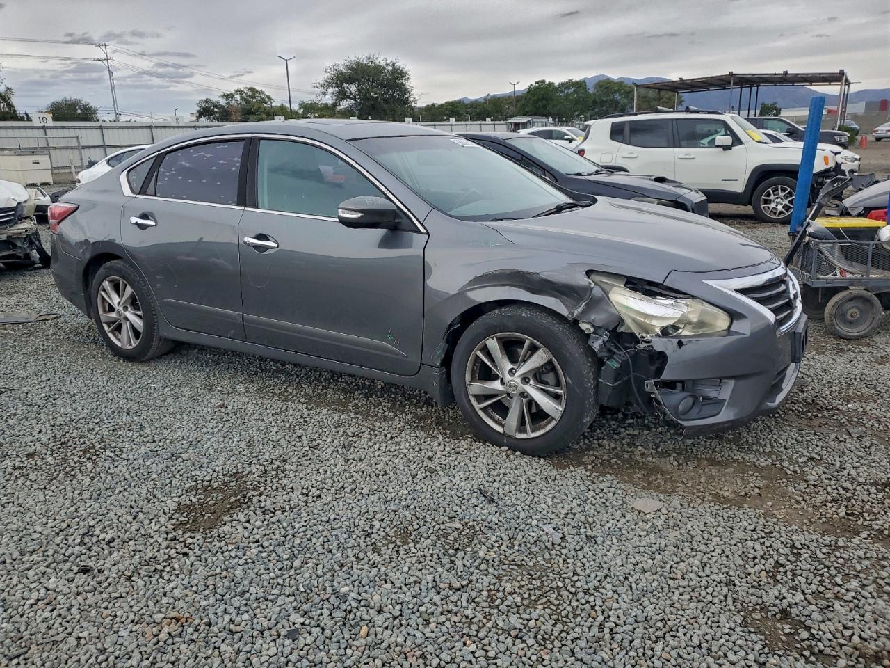 2015 NISSAN ALTIMA