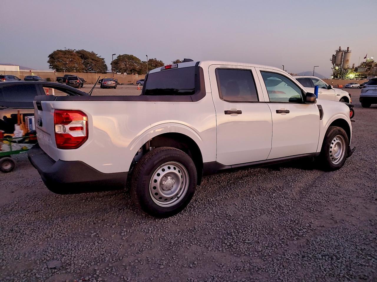 2025 FORD Maverick