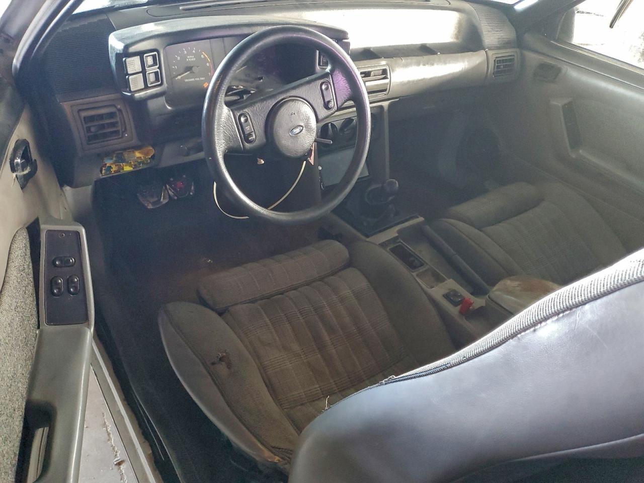 1989 FORD MUSTANG